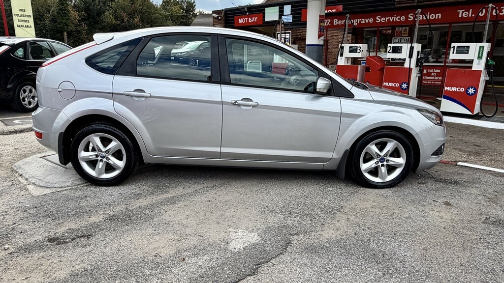 Ford Focus 1.6 Zetec 2011 CN11ZDO Silver #3