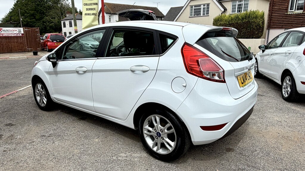 Ford Fiesta 1.2 Zetec 2014 White #6