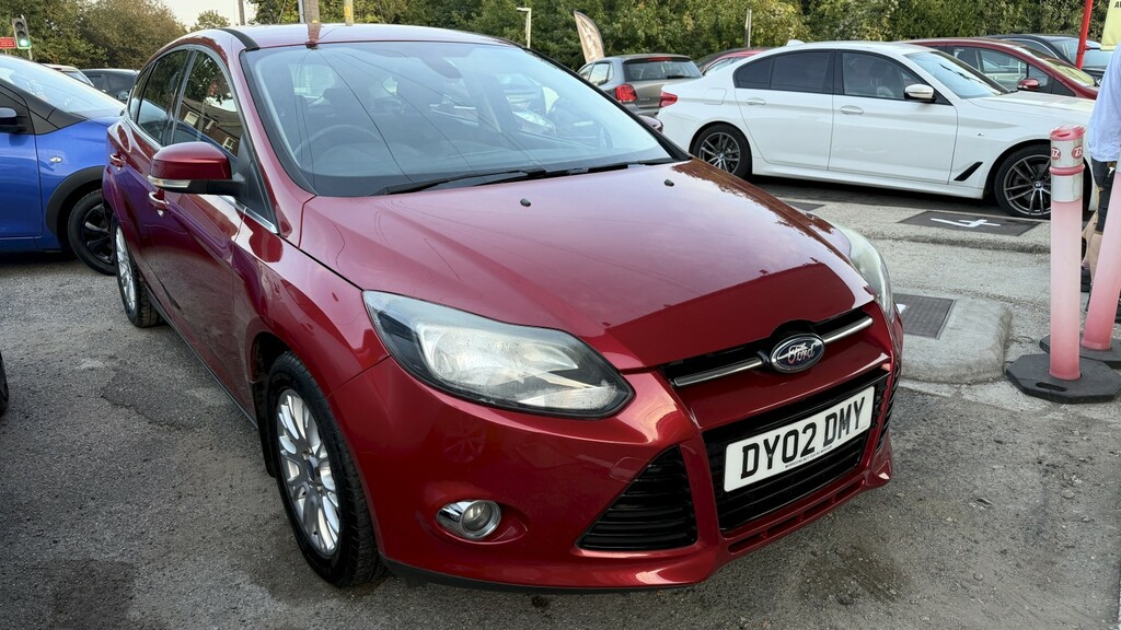 Ford Focus 1.6 Titanium 2011 Red #2