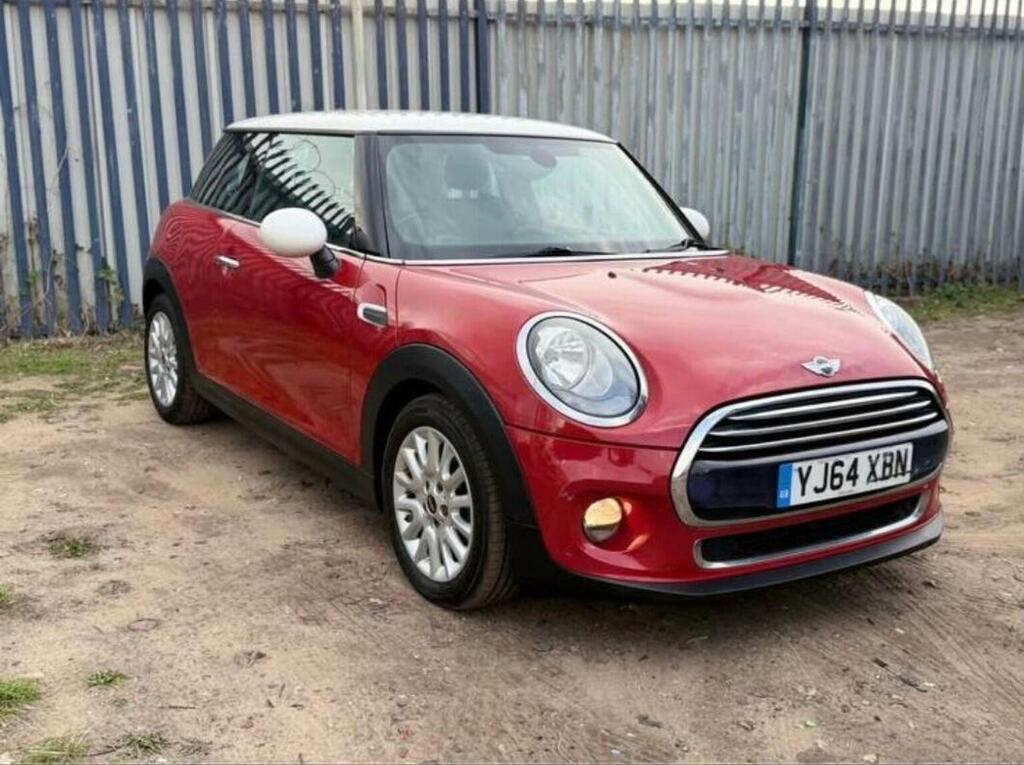 Mini Hatch 1.5 Cooper D Euro 6 S S Red