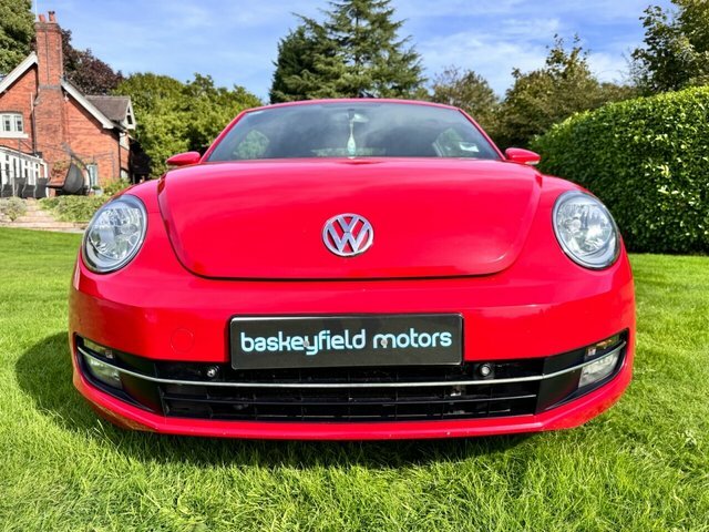 Volkswagen Beetle 1.6 Tdi Bluemotion Tech Design Hatchback Diese Red #2