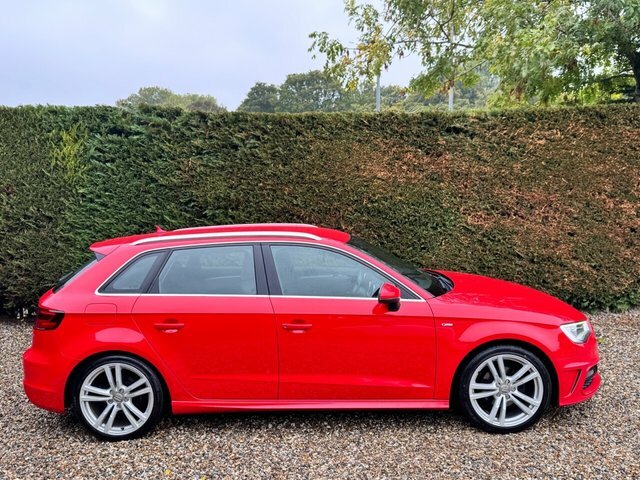Audi A3 2.0 Tdi S Line Sportback Euro 5 Red #3