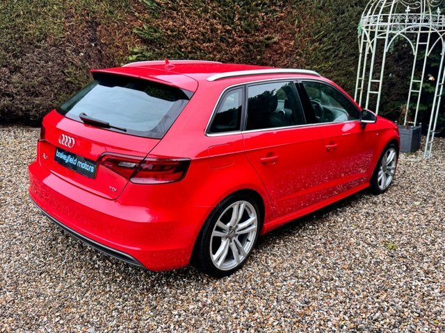 Audi A3 2.0 Tdi S Line Sportback Euro 5 Red #6