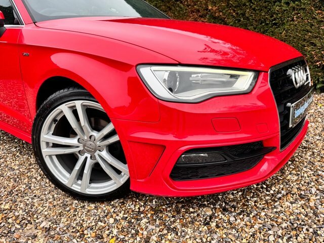 Audi A3 2.0 Tdi S Line Sportback Euro 5 Red #2