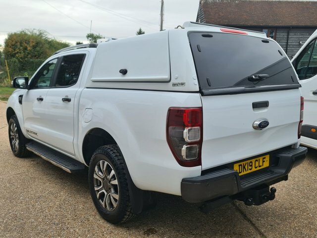 Ford Ranger Tdci Wildtrak Pickup White #2