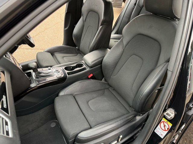 Audi A4 Tfsi Black Edition Saloon Black #3