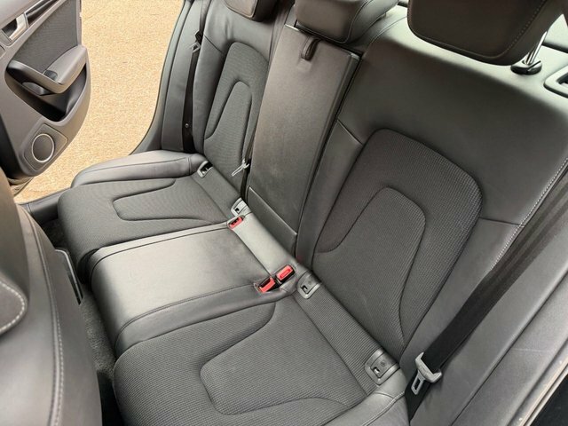 Audi A4 Tfsi Black Edition Saloon Black #4