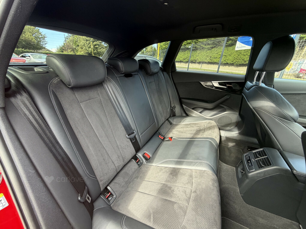 Audi A4 2.0 Tdi 35 Black Edition Saloon S Troni Blue #12