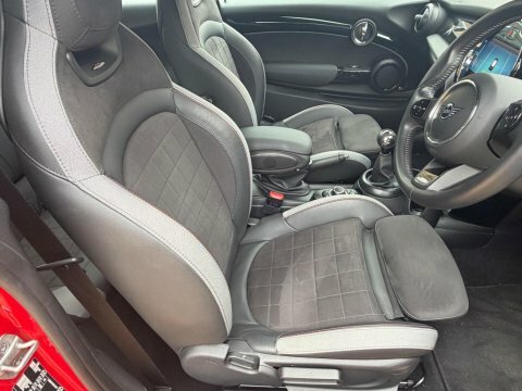 Mini Hatch 1.5 Cooper Sport  #4