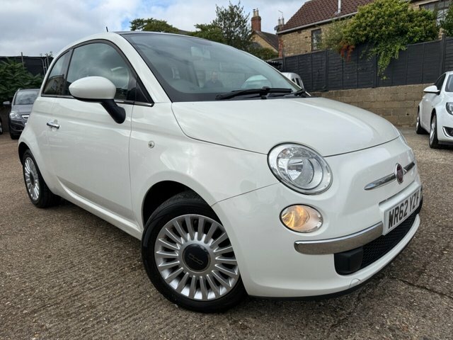 Fiat 500 Lounge Hatchback White