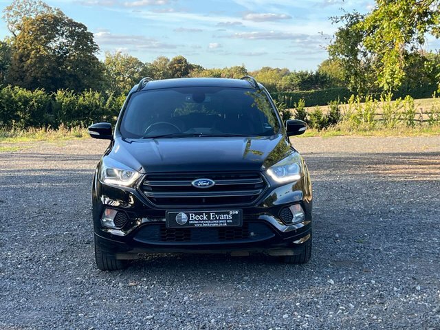 Ford Kuga 1.5 Tdci St-line Suv Black #2
