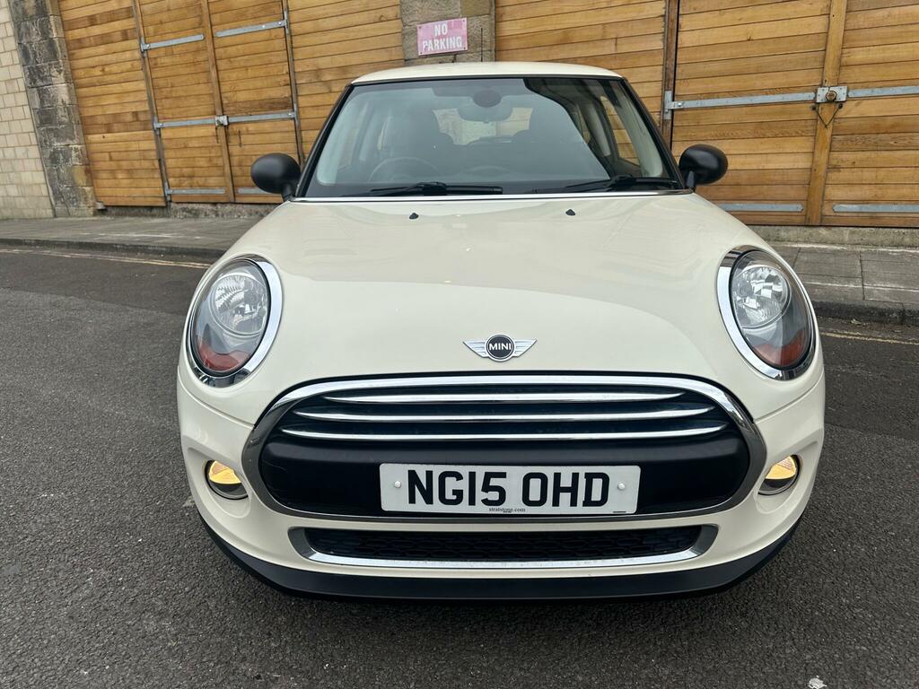 Mini Hatch One White #6