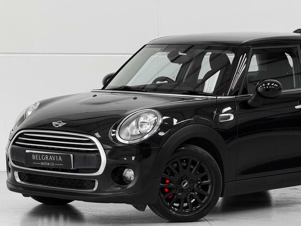 Mini Hatch 1.5 Cooper Silver #23