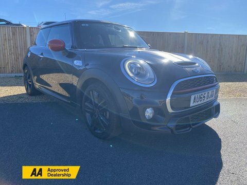 Mini Hatch 2.0 Cooper S Black