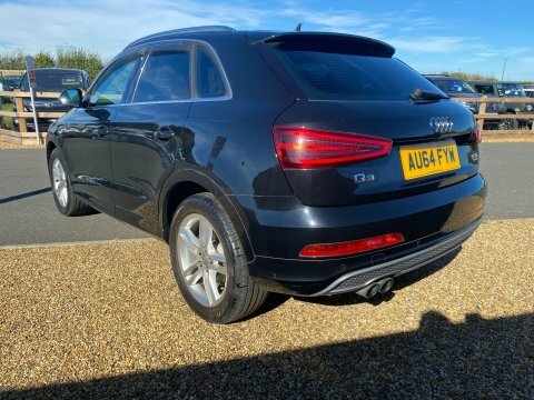 Audi Q3 2.0 Tfsi S Black #5
