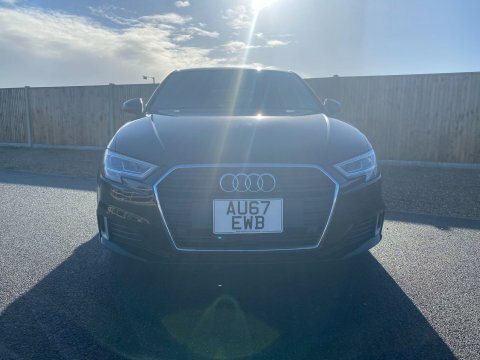 Audi A3 1.5 3 Black Edition Tfsi Black #3