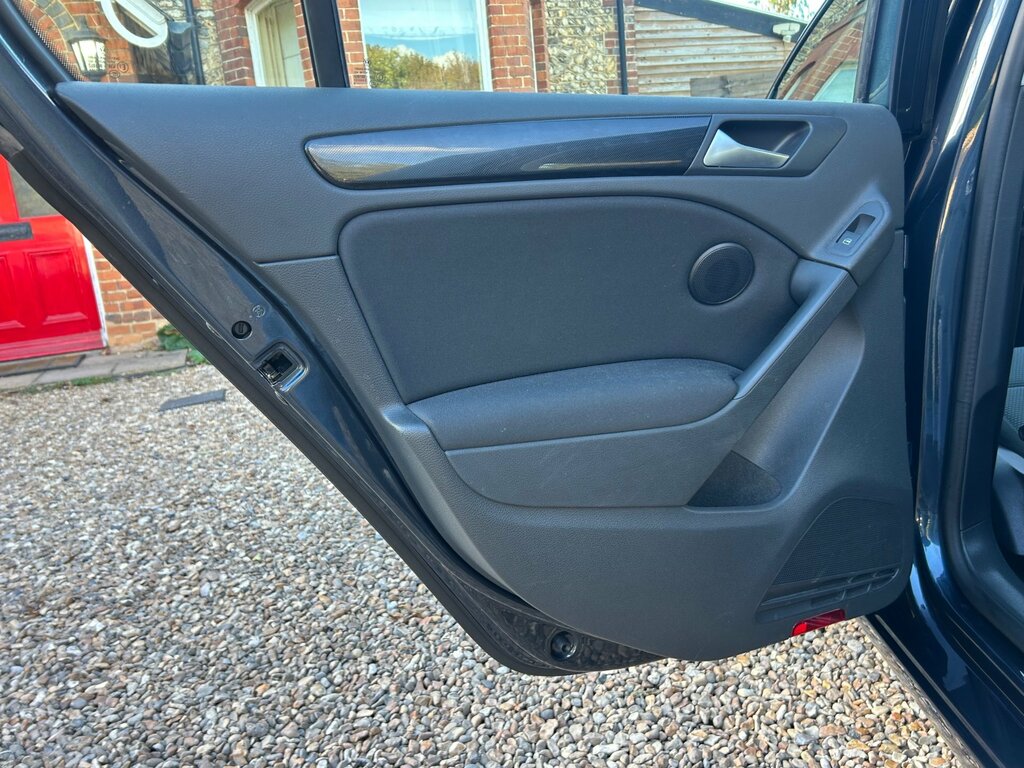 Volkswagen Golf 1.4 S Euro 5 Blue #47