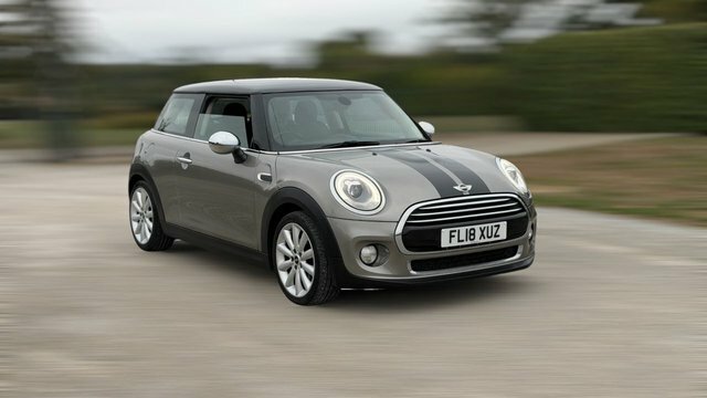 Mini Hatch 1.5 Cooper Hatchback Euro 6 Ss Silver