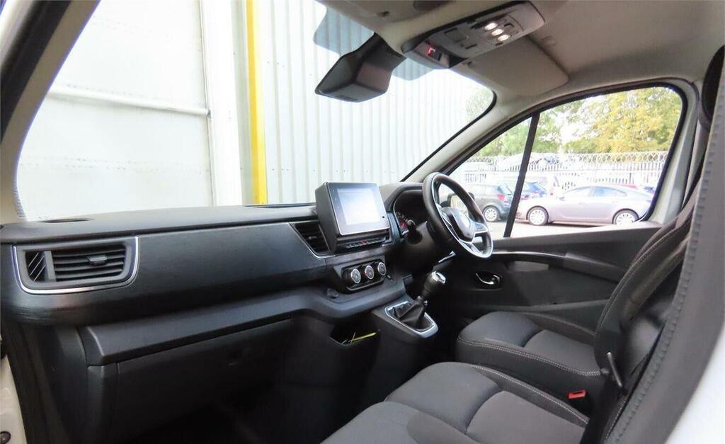Renault Trafic 2.0 Dci Blue Sl30 Extra L1 H1 Euro 6 Ss White #2