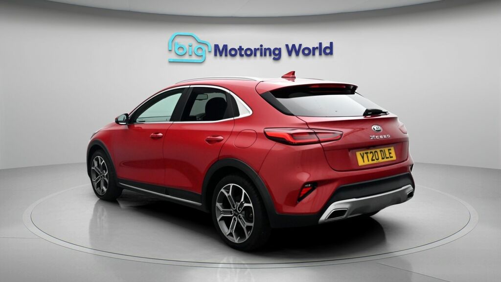 Kia Xceed 3 Red #5