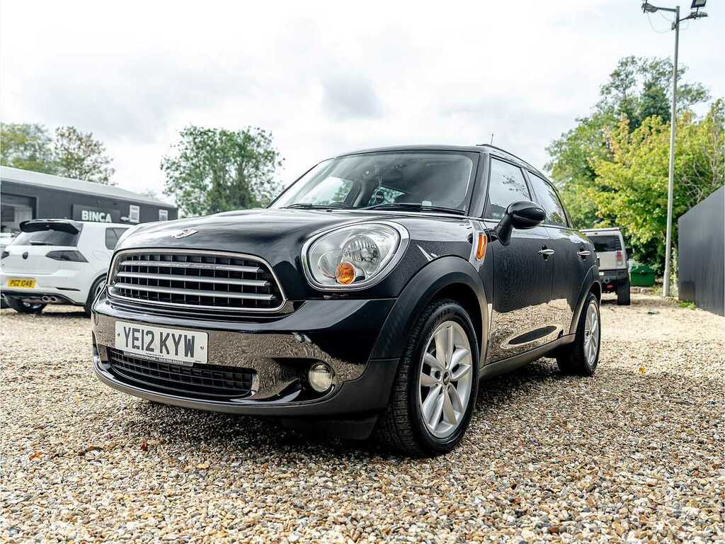 Mini Countryman Cooper D All4 YE12KYW Black #3