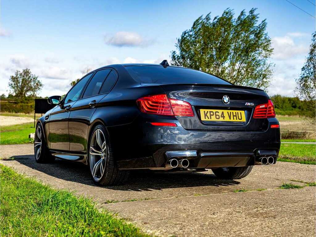 BMW M5 Auto Black #6
