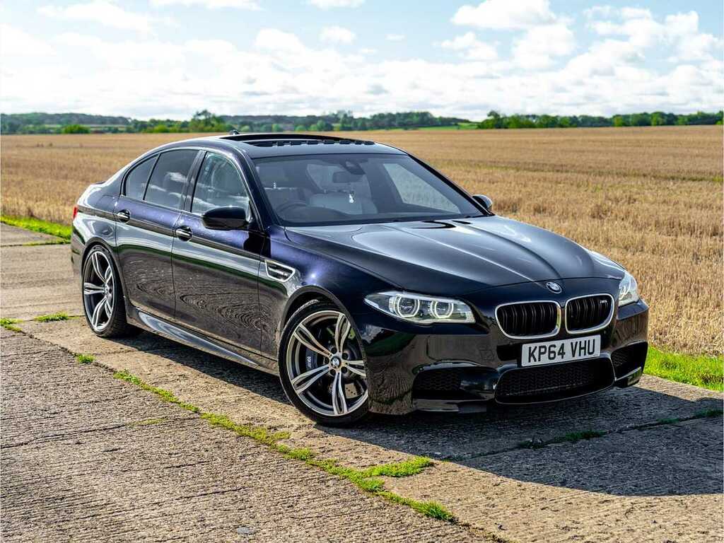 BMW M5 Auto Black #2
