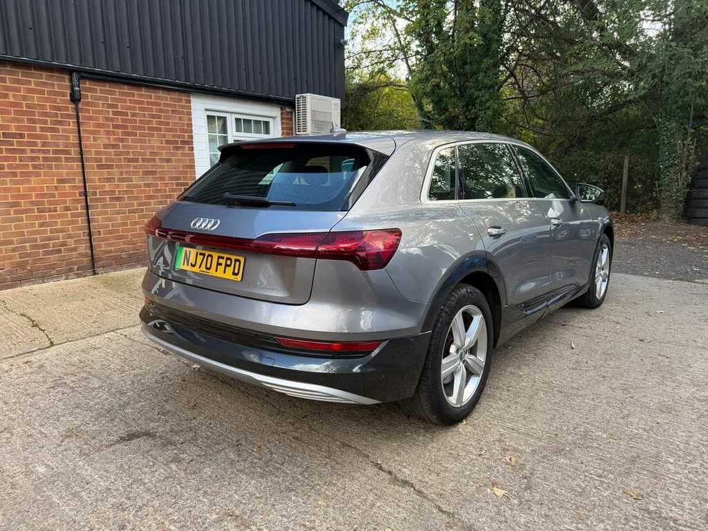 Audi E-tron Technik Grey #2