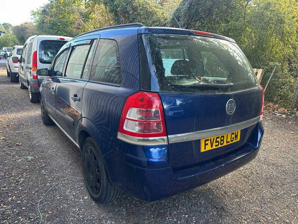 Vauxhall Zafira Life Blue #3