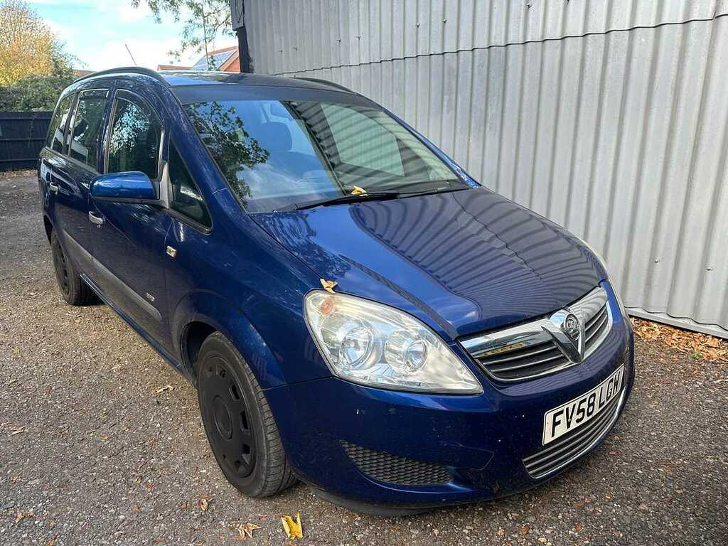 Vauxhall Zafira Life Blue