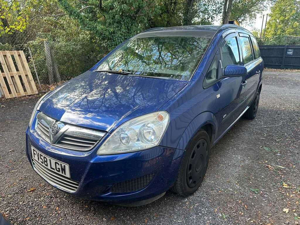 Vauxhall Zafira Life Blue #2