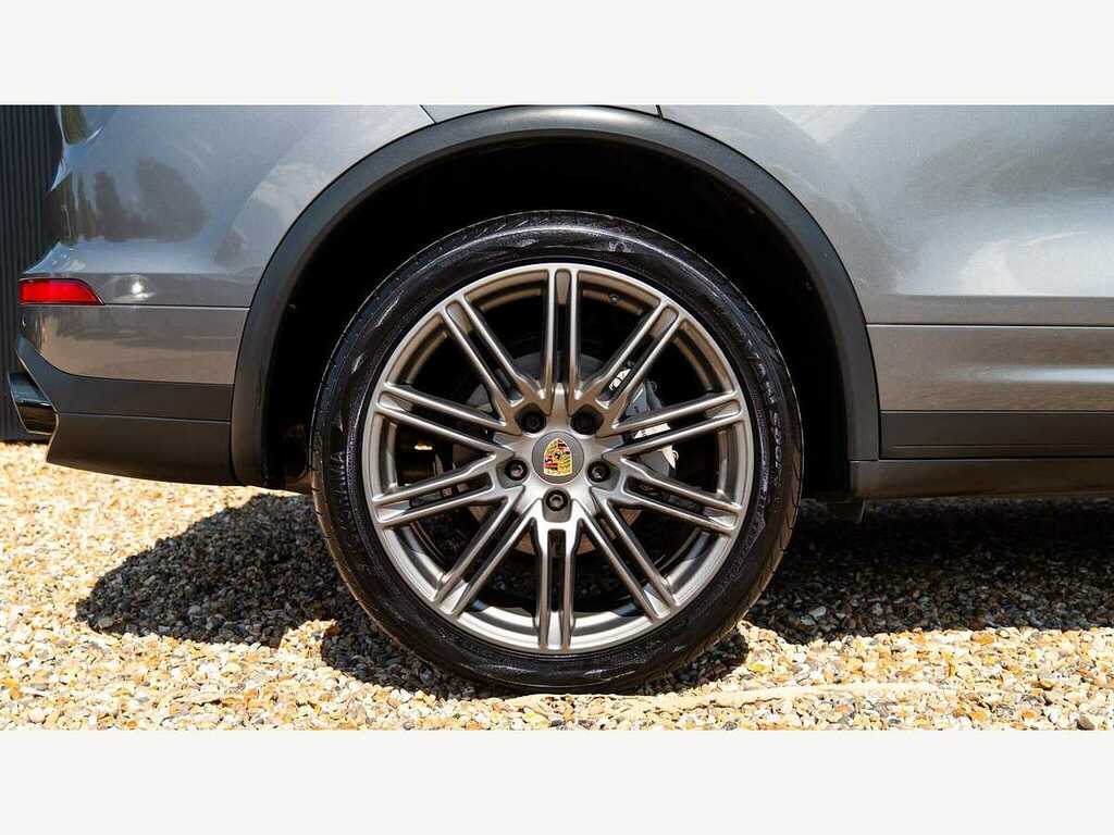 Porsche Cayenne 3.0 V6 E-hybrid S Platinum Edition Tiptronics 4Wd Silver #12