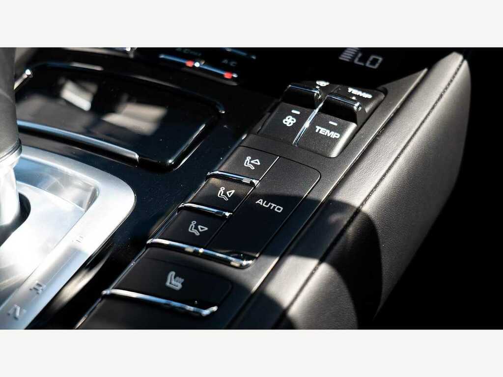 Porsche Cayenne 3.0 V6 E-hybrid S Platinum Edition Tiptronics 4Wd Silver #24