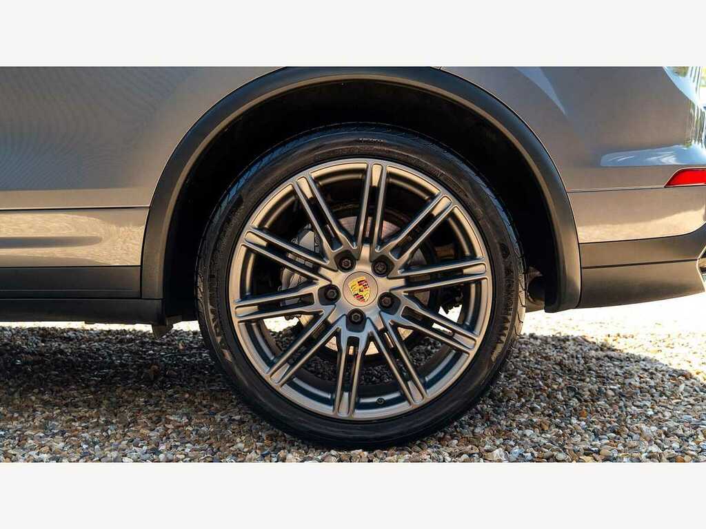 Porsche Cayenne 3.0 V6 E-hybrid S Platinum Edition Tiptronics 4Wd Silver #11