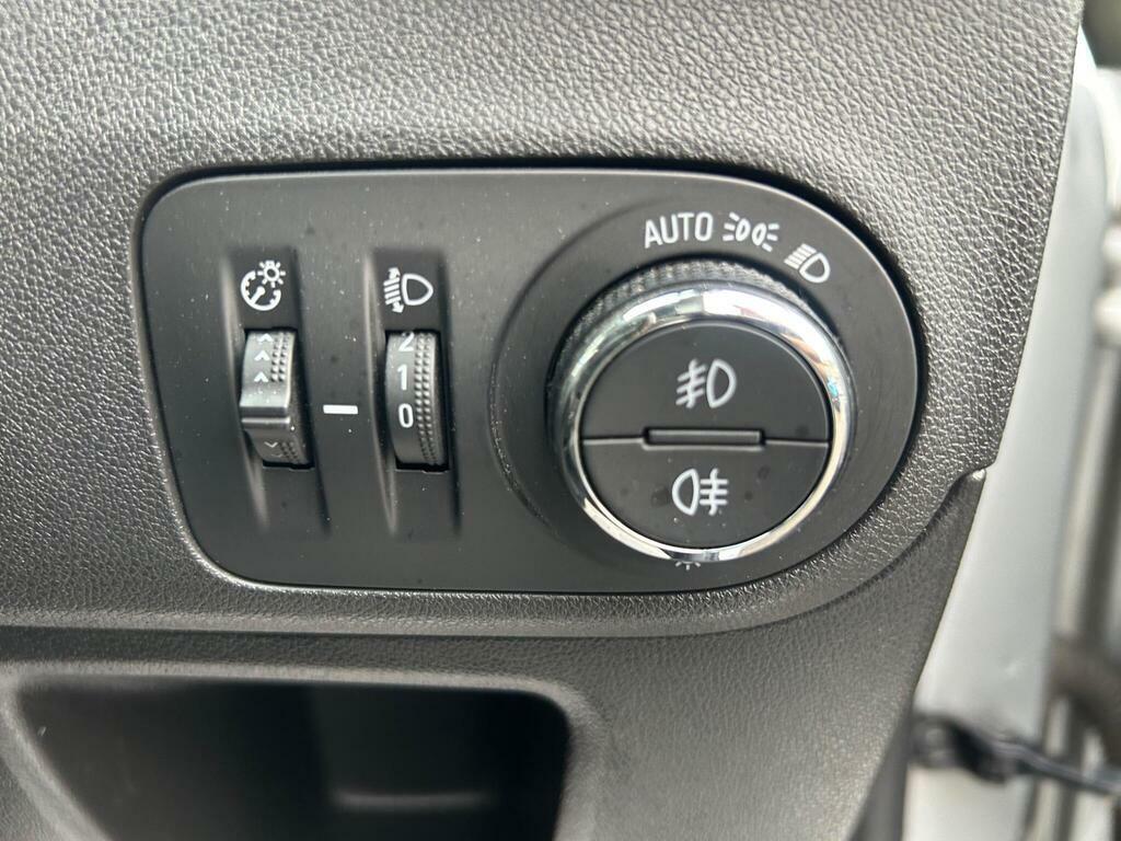 Vauxhall Crossland X Elite Ecotec Ss White #16