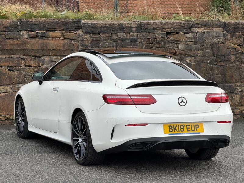 Mercedes-Benz E Class 2.0 E220d Amg Line Premium Plus G-tronic Euro 6 White #5