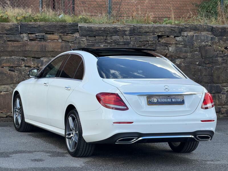 Mercedes-Benz E Class 2.0 E220d Amg Line Premium G-tronic 4Matic Euro White #5