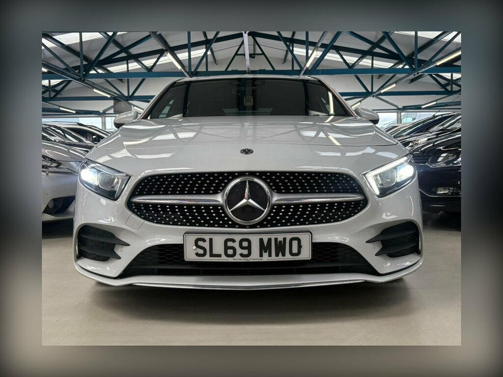 Mercedes-Benz A Class 1.5 A180d Amg Line Premium 2 7G-dct Euro 6 Ss White #2
