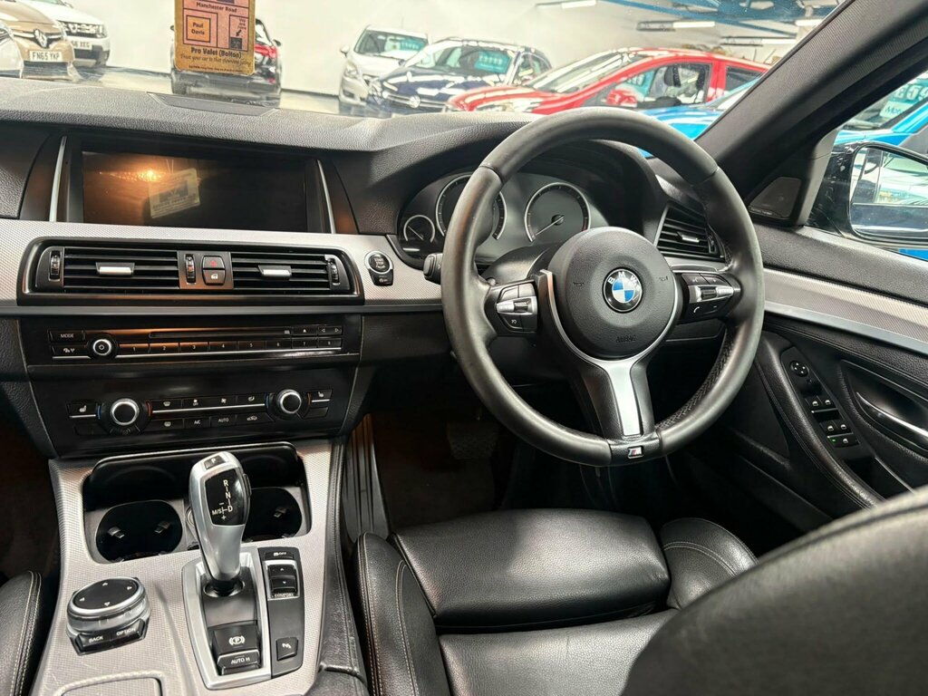 BMW 5 Series 520D Luxury Touring Blue #37