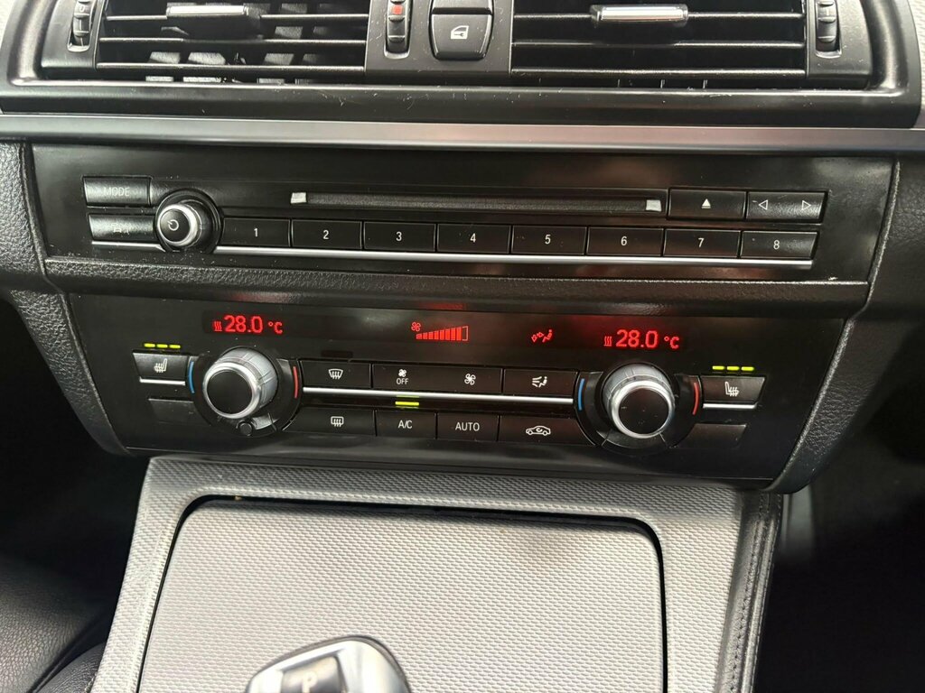 BMW 5 Series 520D Luxury Touring Blue #53