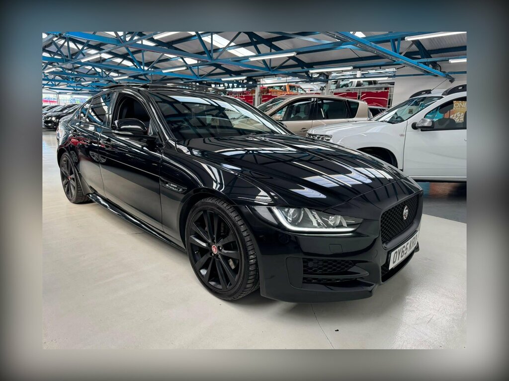 Jaguar XE 2.0D R-sport Euro 6 Ss Black #2