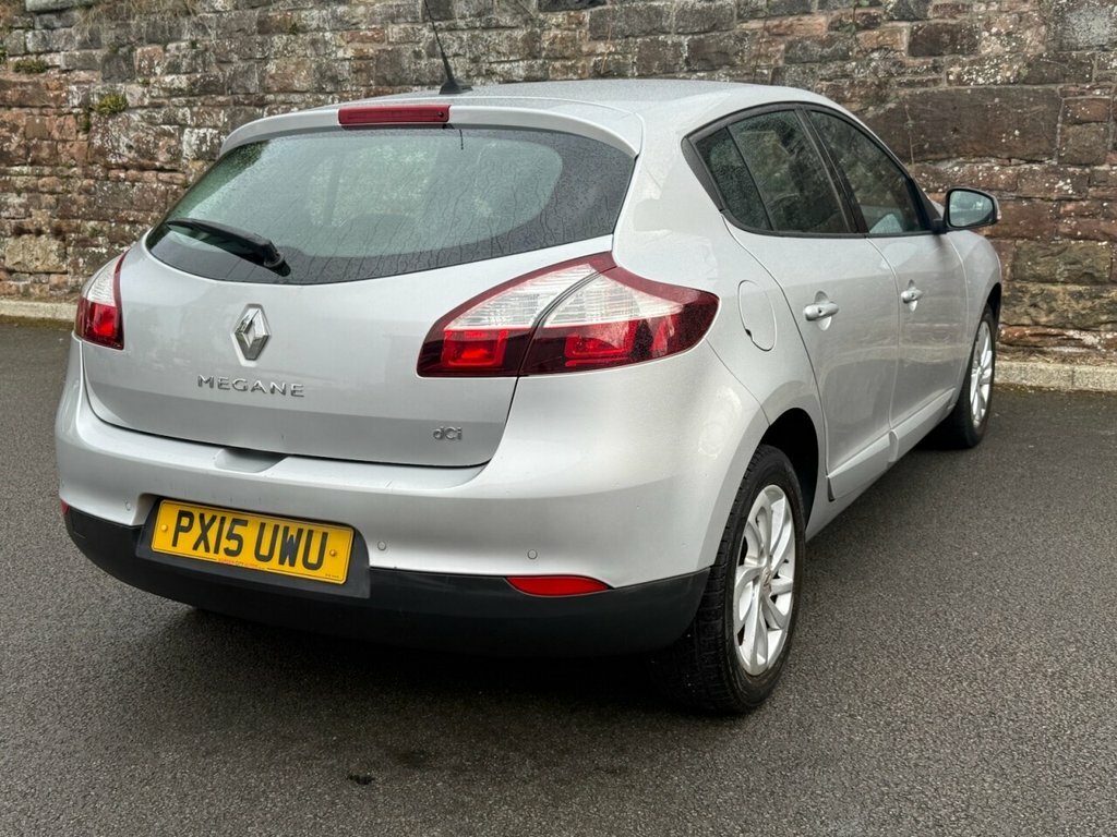 Renault Megane 1.5L Dynamique Tomtom Silver #6
