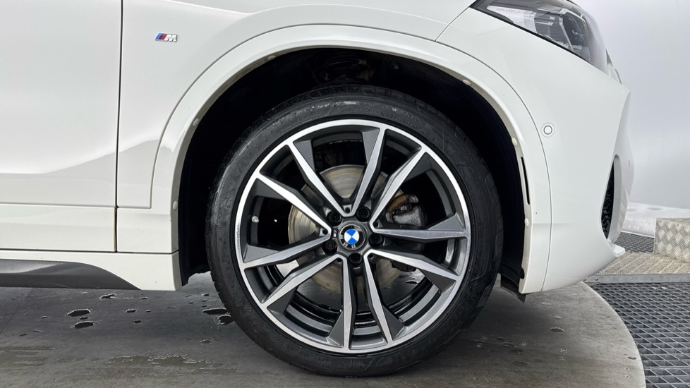 BMW X2 1.5L Sport White #14