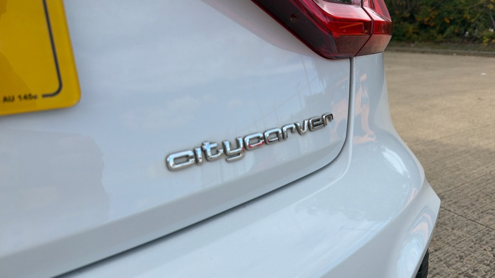 Audi A1 25 Tfsi Technik White #29