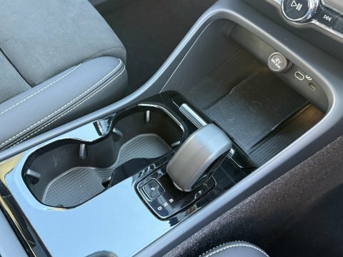 Volvo C40 Plus Silver #42