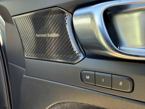 Volvo C40 Plus Silver #29