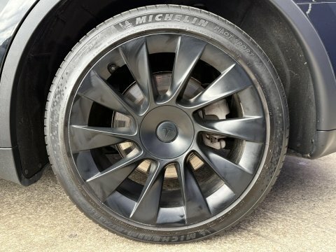Tesla Model Y Long Range Awd White #12