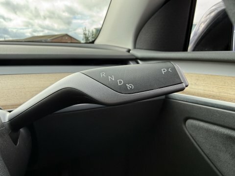 Tesla Model Y Long Range Awd White #28