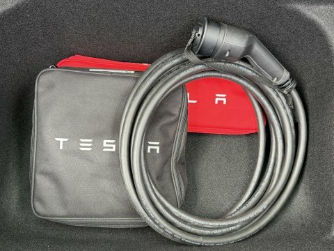 Tesla Model Y Long Range Awd White #17