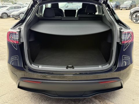 Tesla Model Y Long Range Awd White #15